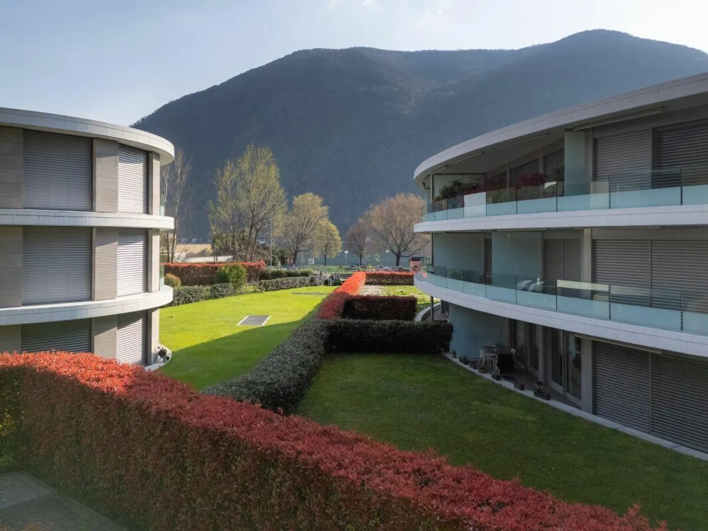 Prestigioso appartamento  4.5 locali a Maroggia - Foto 2 di 12