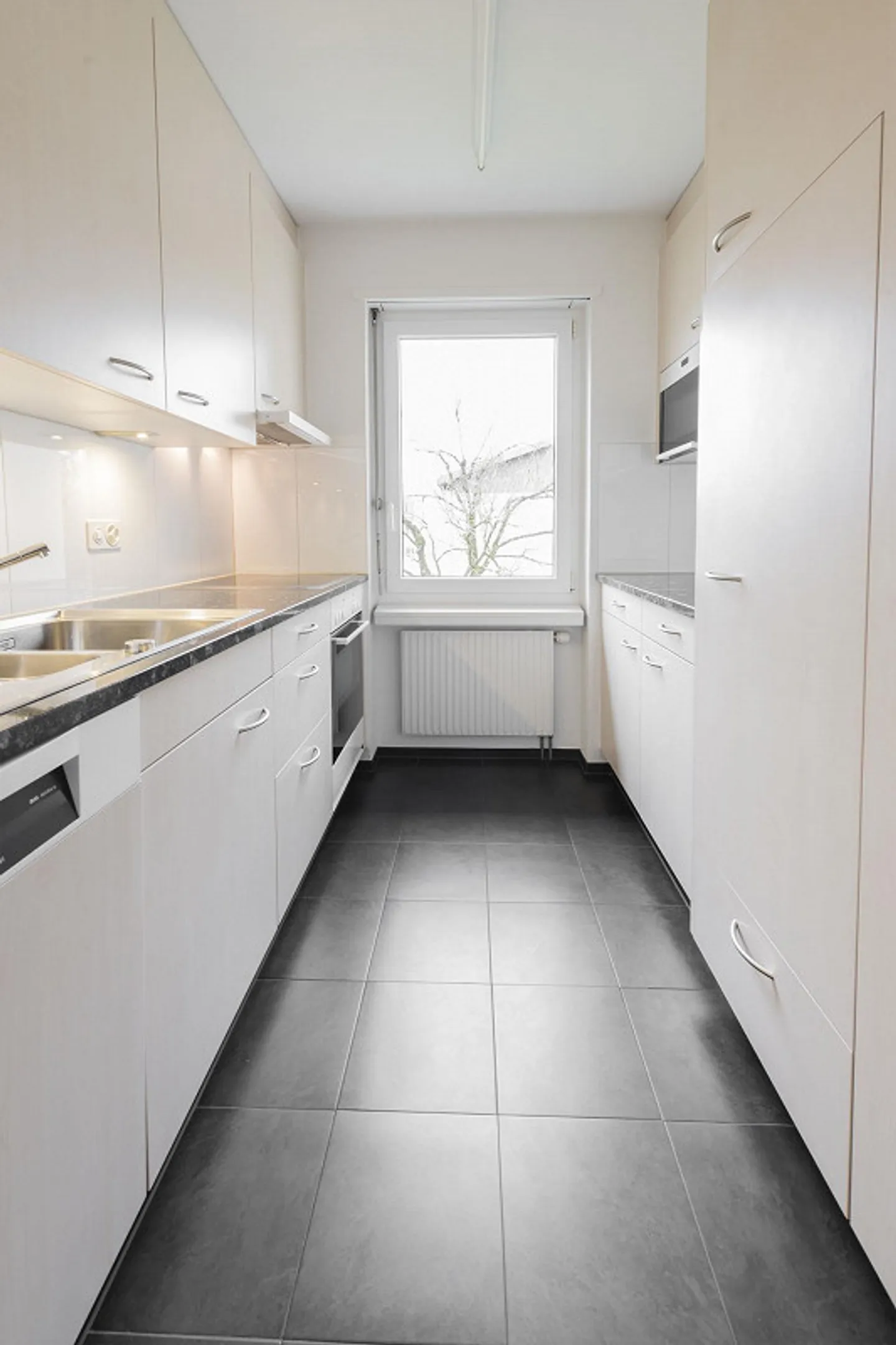 Familienfreundliche 4½-Zimmerwohnung mit Balkon - Foto 1 von 6