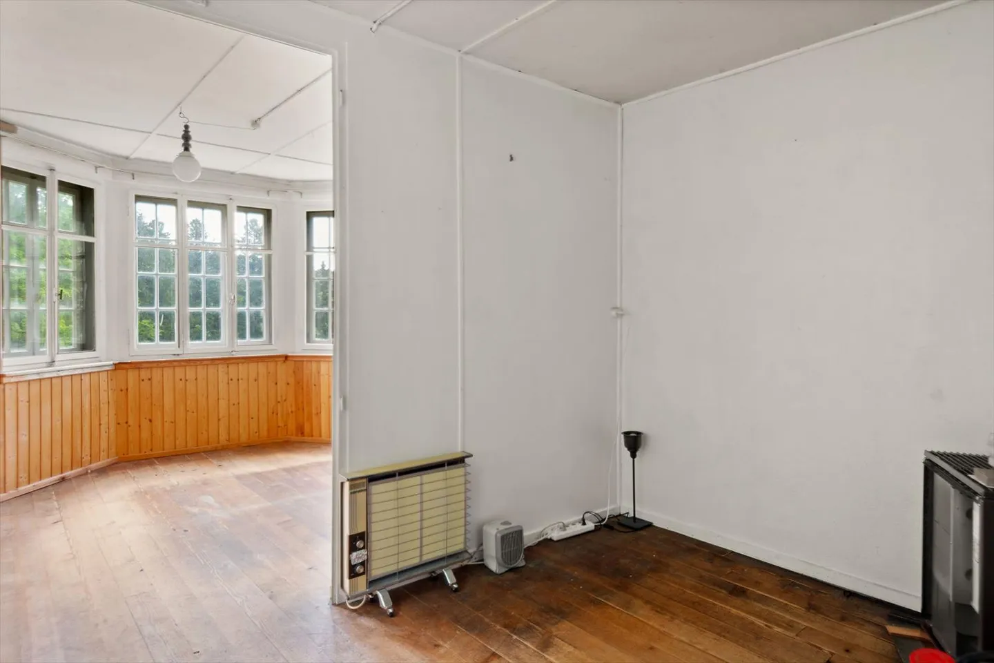 Renan, großes Haus (10 Zimmer) mit großem Sanierungspotenzial - Foto 12 von 27