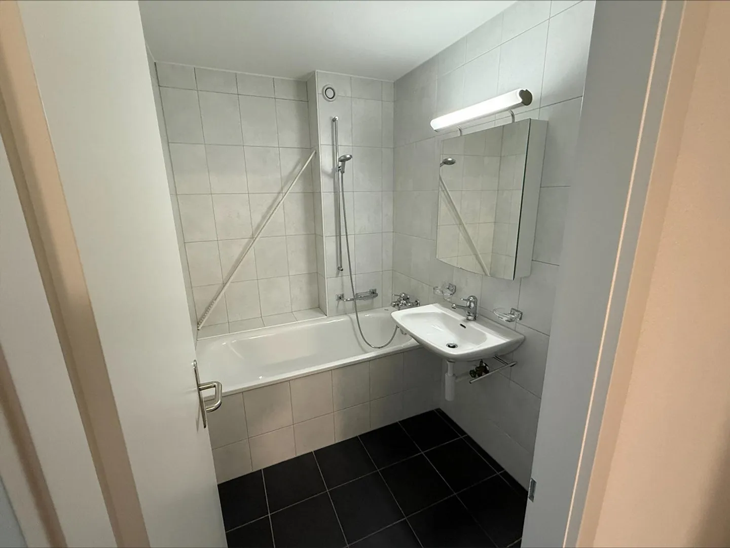 Familienfreundliche 4½-Zimmerwohnung mit Balkon - Foto 3 von 6