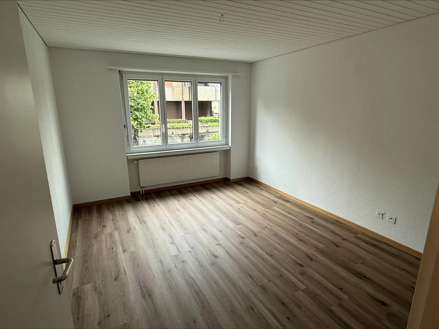 Familienfreundliche 4½-Zimmerwohnung mit Balkon - Foto 4 von 6