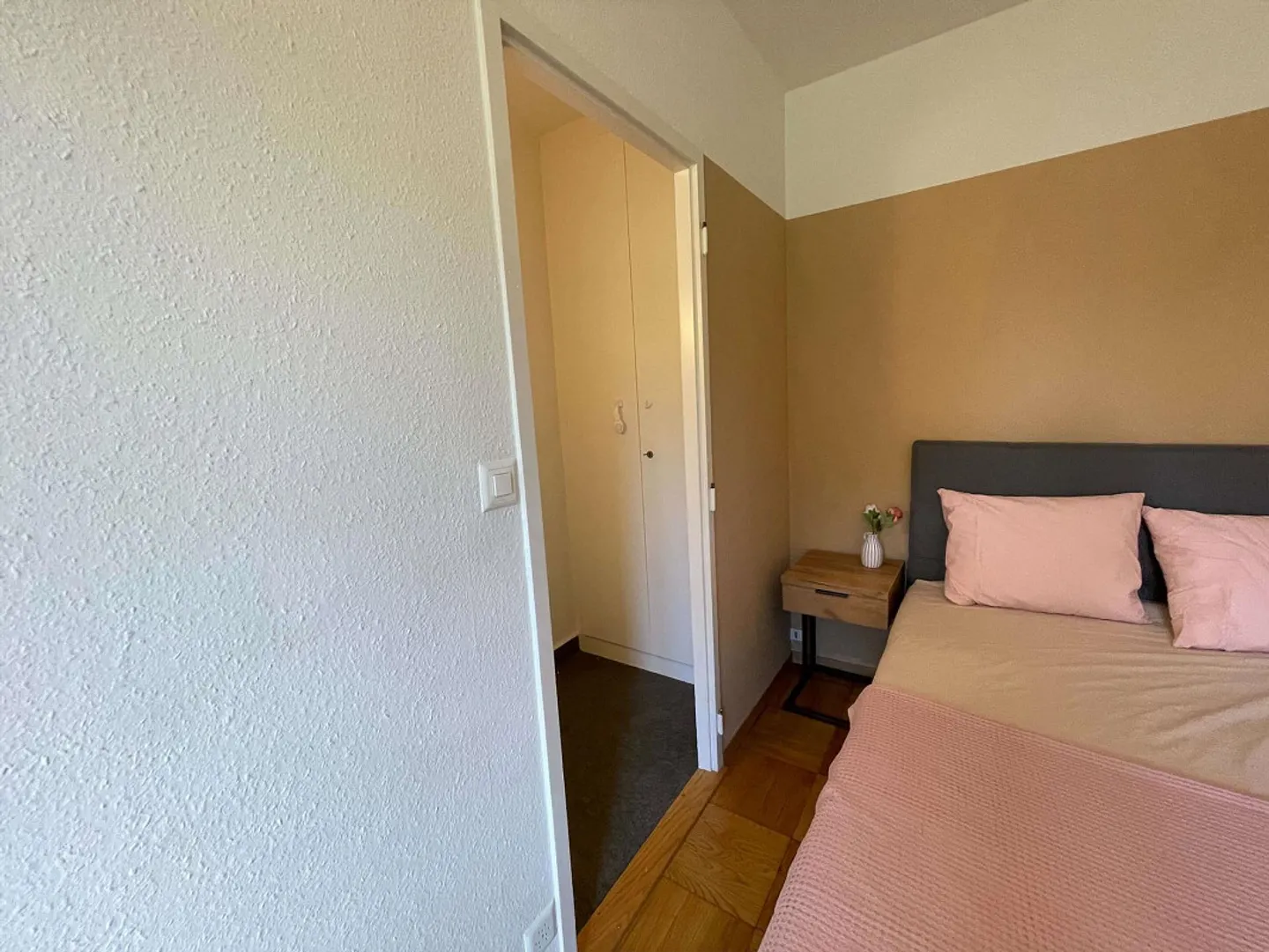 Votre prochain chapitre commence ici - Chambre meublée dans un emplacement de choix - Photo 4 sur 16