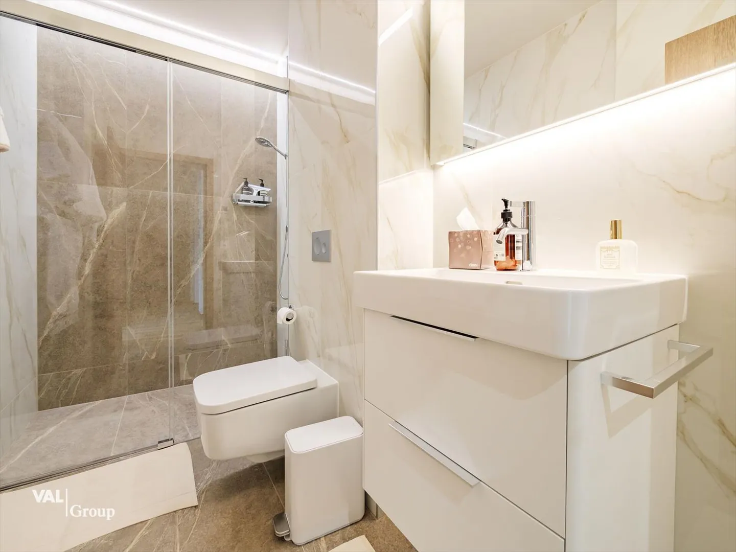 La tua nuova residenza con giardino privato in una villa contemporanea in costruzione - Foto 9 di 13