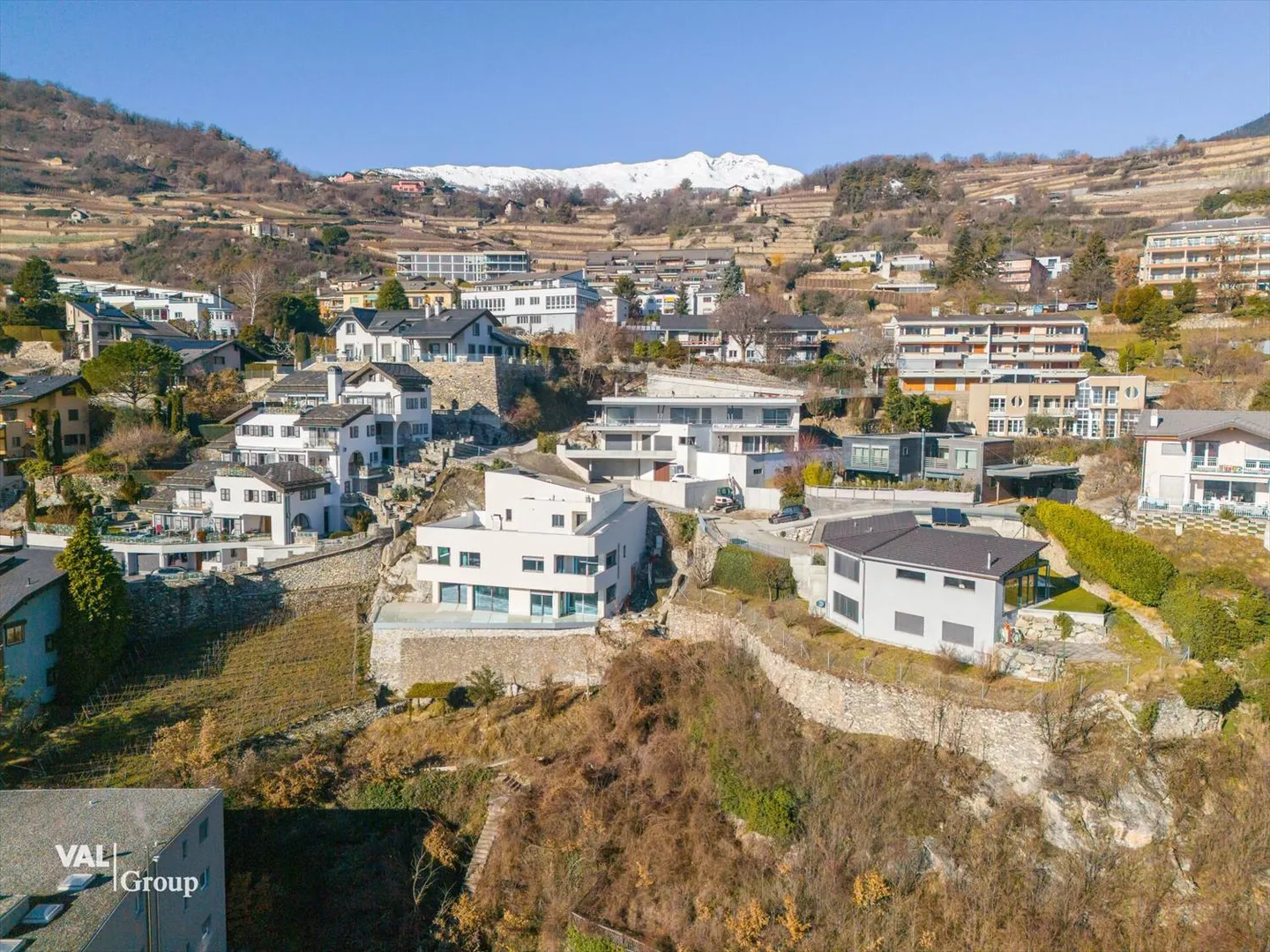 La tua nuova residenza con giardino privato in una villa contemporanea in costruzione - Foto 12 di 13