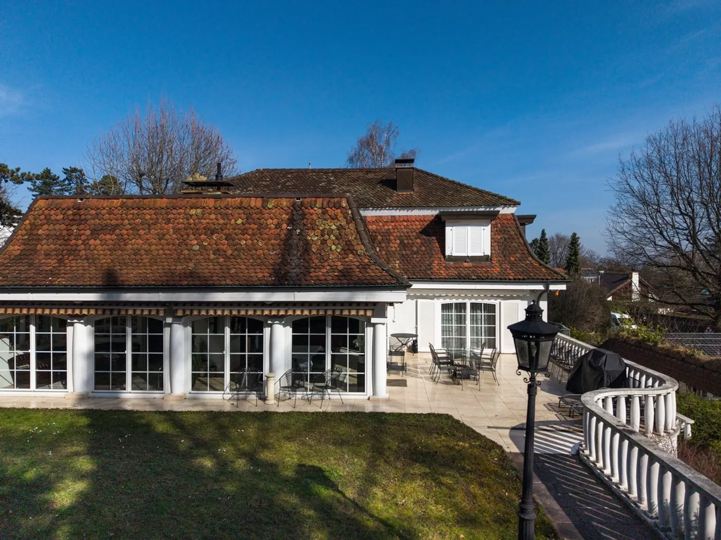 Sunny Villa in Binningen - Photo 9 of 9