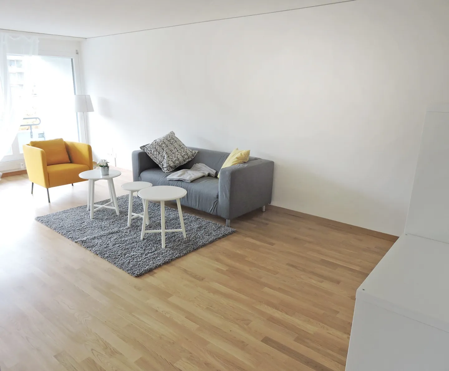 Apartment for rent - Photo 2 of 7