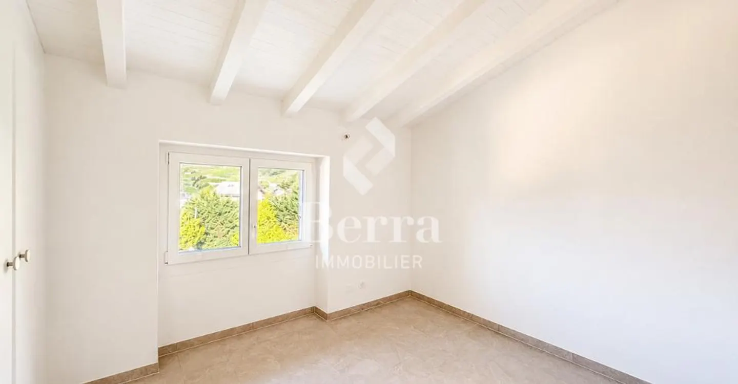 Proprietà d'investimento ristrutturata - Foto 8 di 13