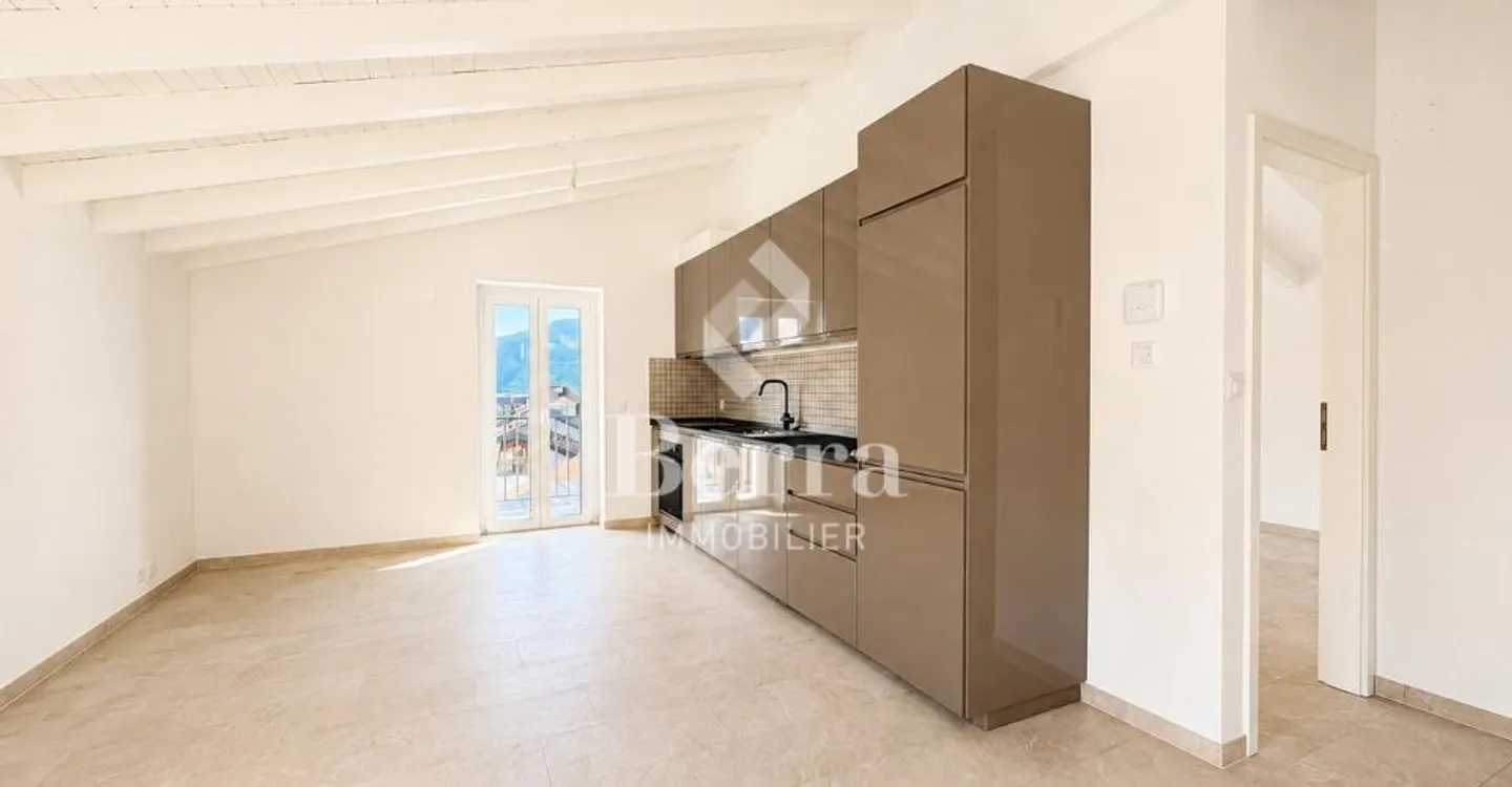 Proprietà d'investimento ristrutturata - Foto 5 di 13