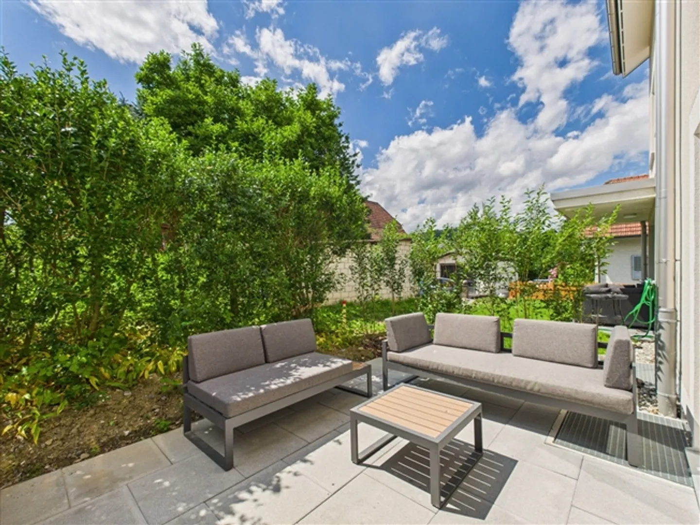 «Modernes 6-Zimmer-Doppeleinfamilienhaus in ruhiger Lage von Safenwil» - Foto 13 von 13