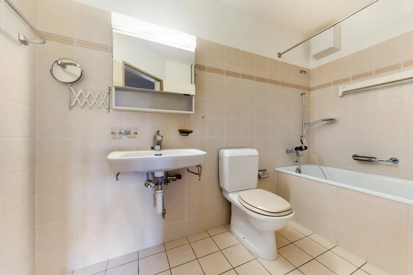 Appartamento 4.5 stanze - Foto 8 di 9