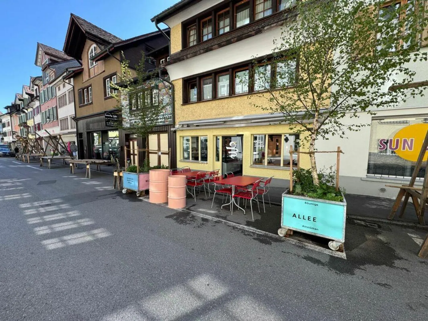 Nachmieter gesucht für charmantes Gelateria-/Café-Lokal in Altstätten - Foto 5 von 5