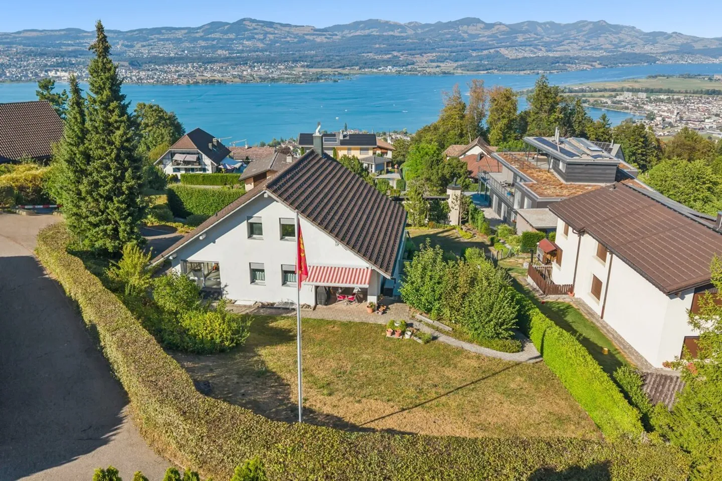Lake View and Privacy - Unique Living in Spacious G... - Photo 1 of 5