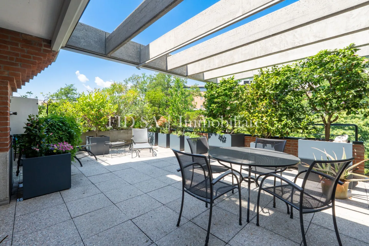 MINUSIO - Appartement Terrasse Exclusif dans le Vert - Photo 1 sur 12