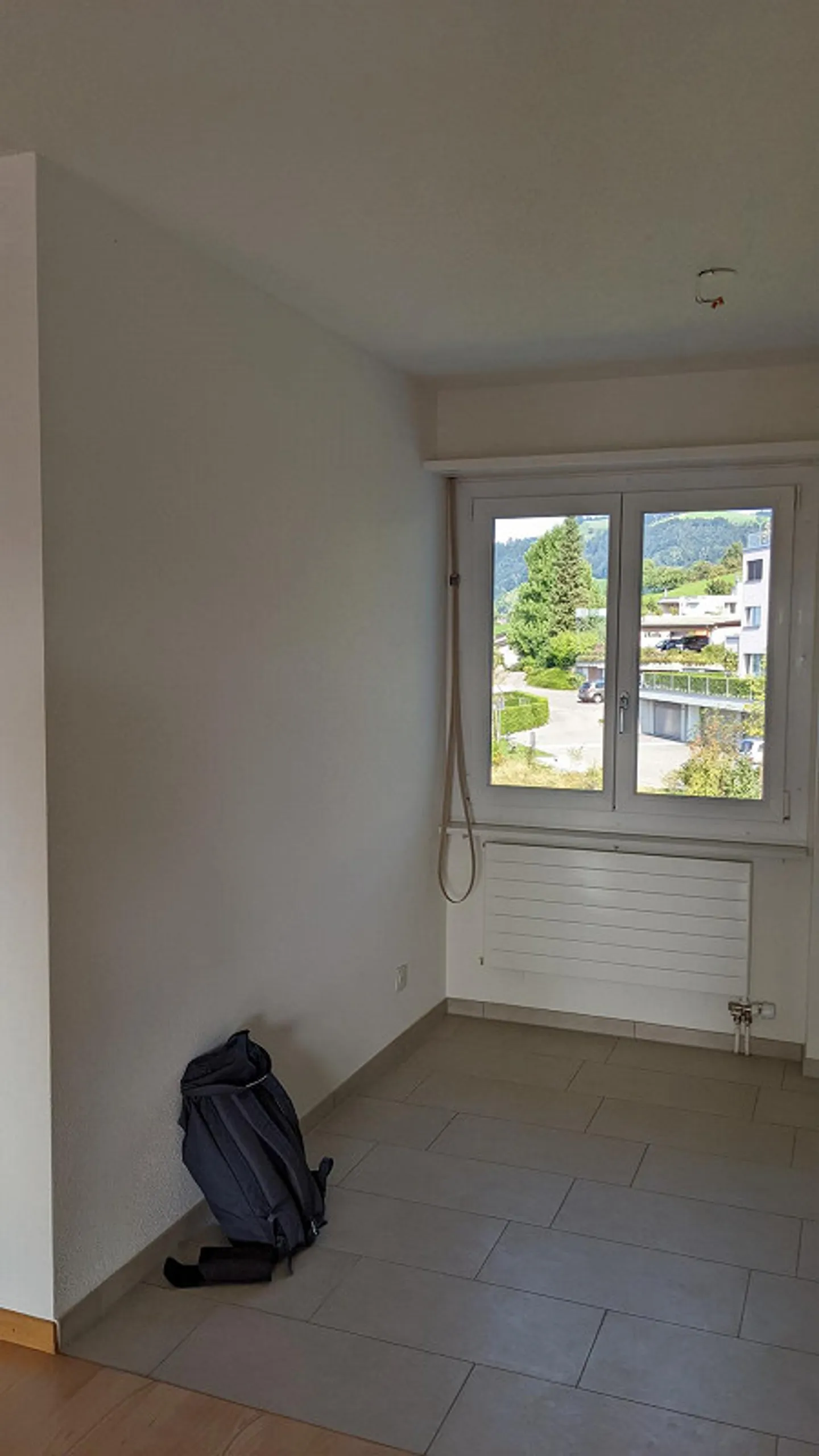 Beautiful 4.5 room apartment with balcony on the top floor - Photo 3 of 7