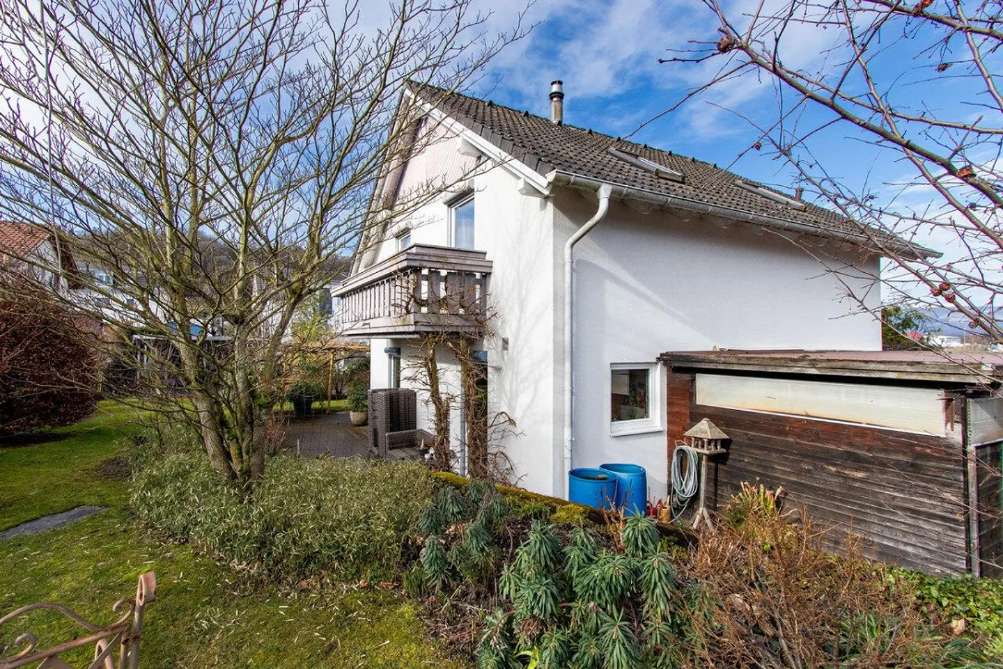 4.5-Zimmer Einfamilienhaus Ruhe, Natur und Wohnkomfort vereint - Photo 5 of 13