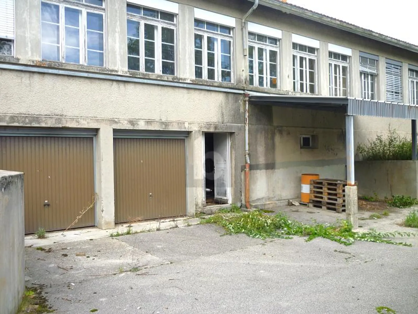 Espace de stockage spacieux - Photo 2 sur 4