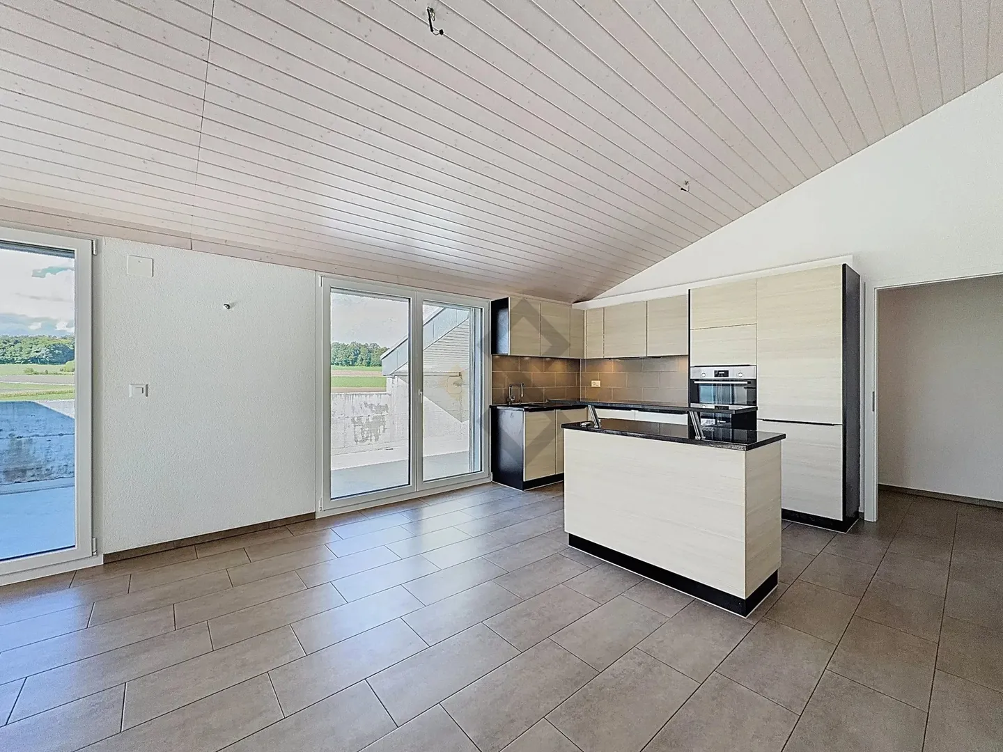 Family-Friendly Penthouse in Fétigny - Photo 4 of 13