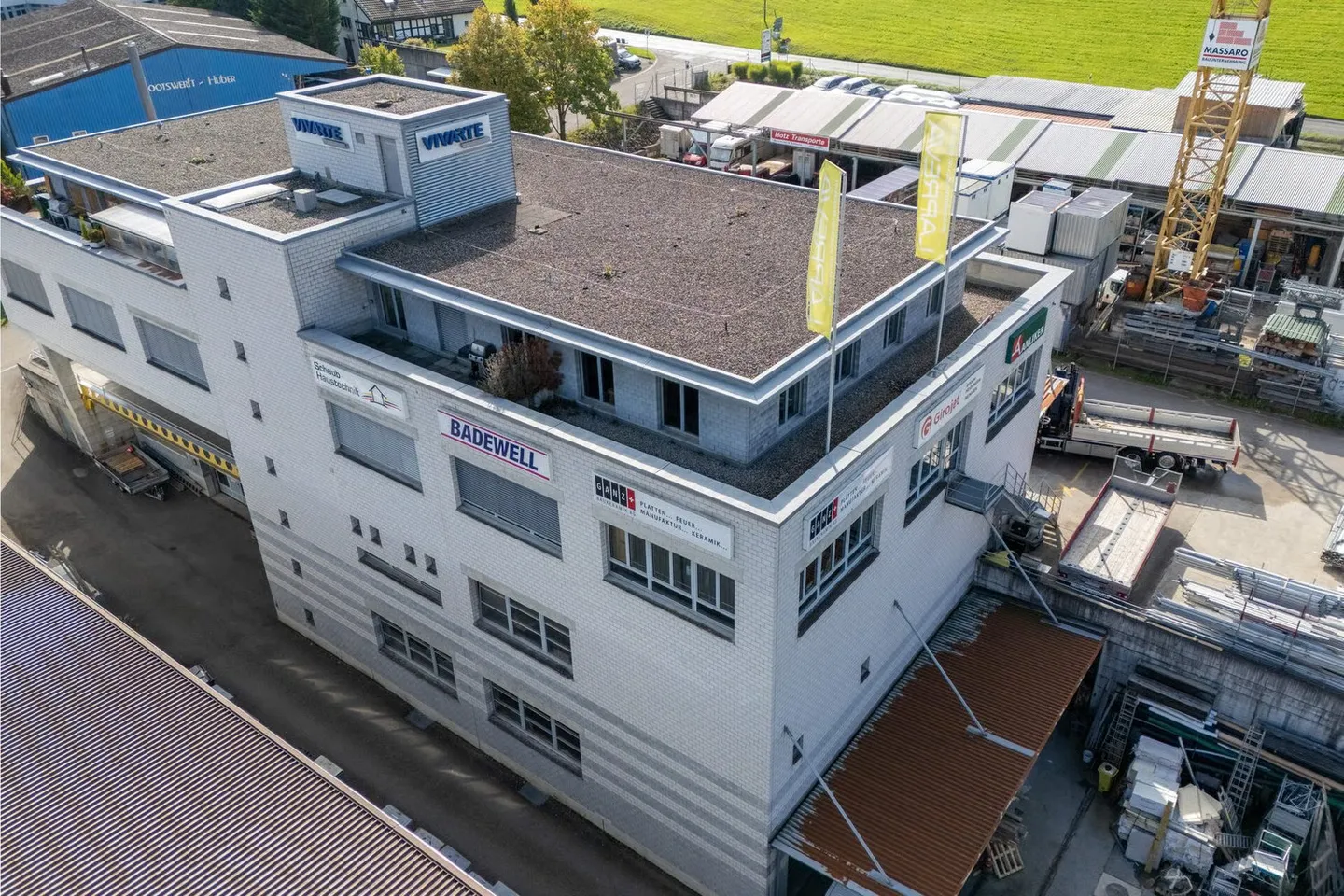 Spazi commerciali su misura – dall'ufficio, magazzino a location per eventi e pop-up - Foto 3 di 18