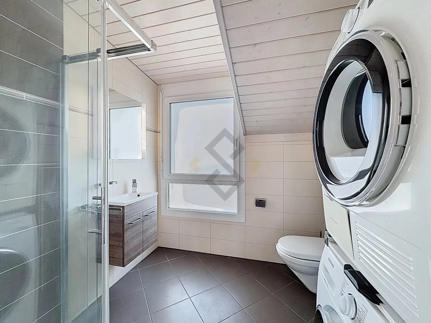 Family-Friendly Penthouse in Fétigny - Photo 10 of 13