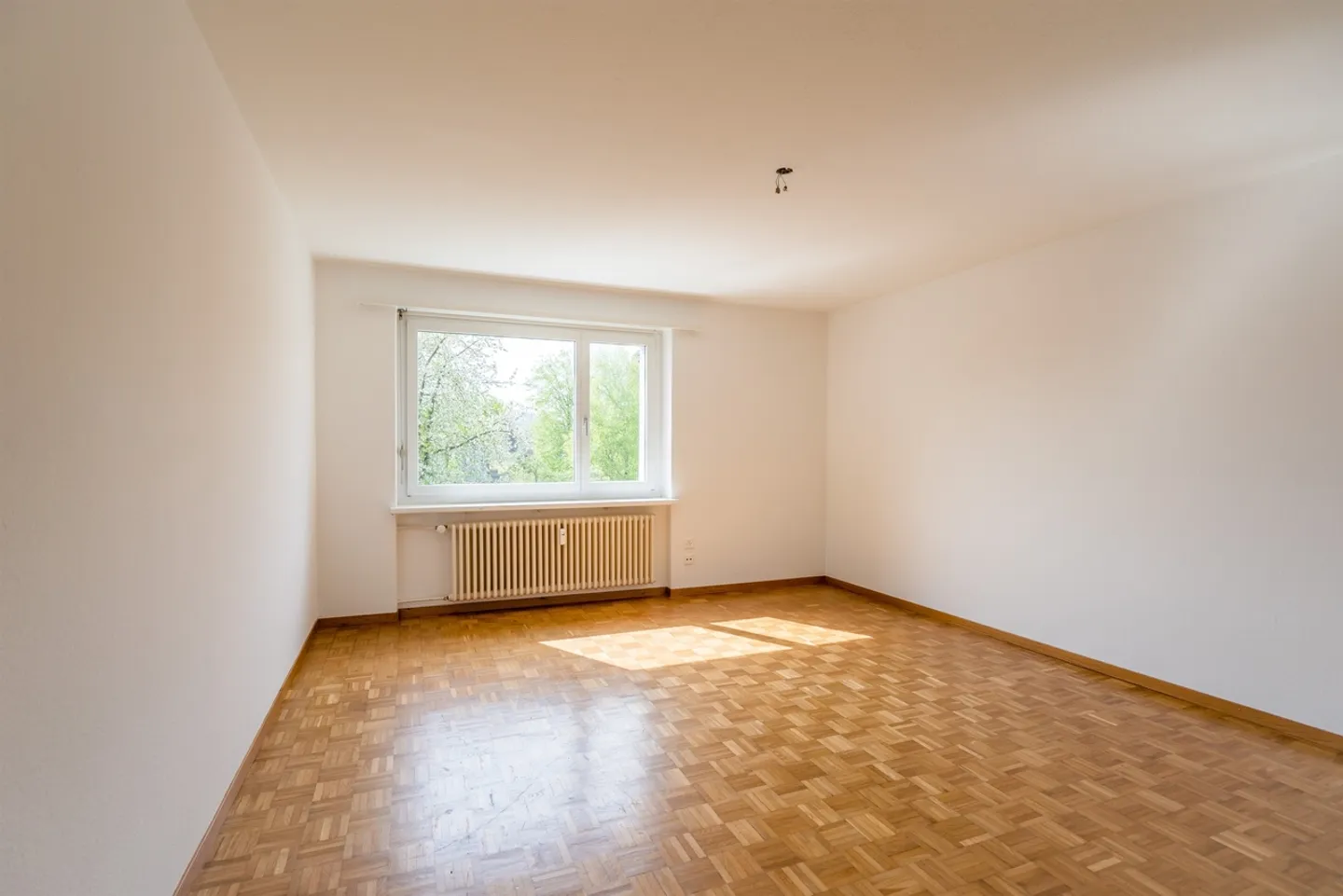 Charmante Wohnung mit Balkon - Foto 5 von 5