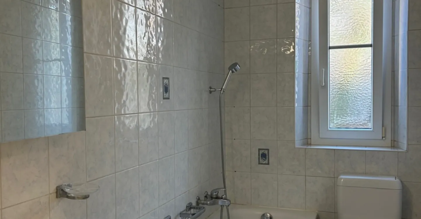 DA AFFITTARE! Appartamento di 3,5 locali a due passi dal centro città - Foto 3 di 5