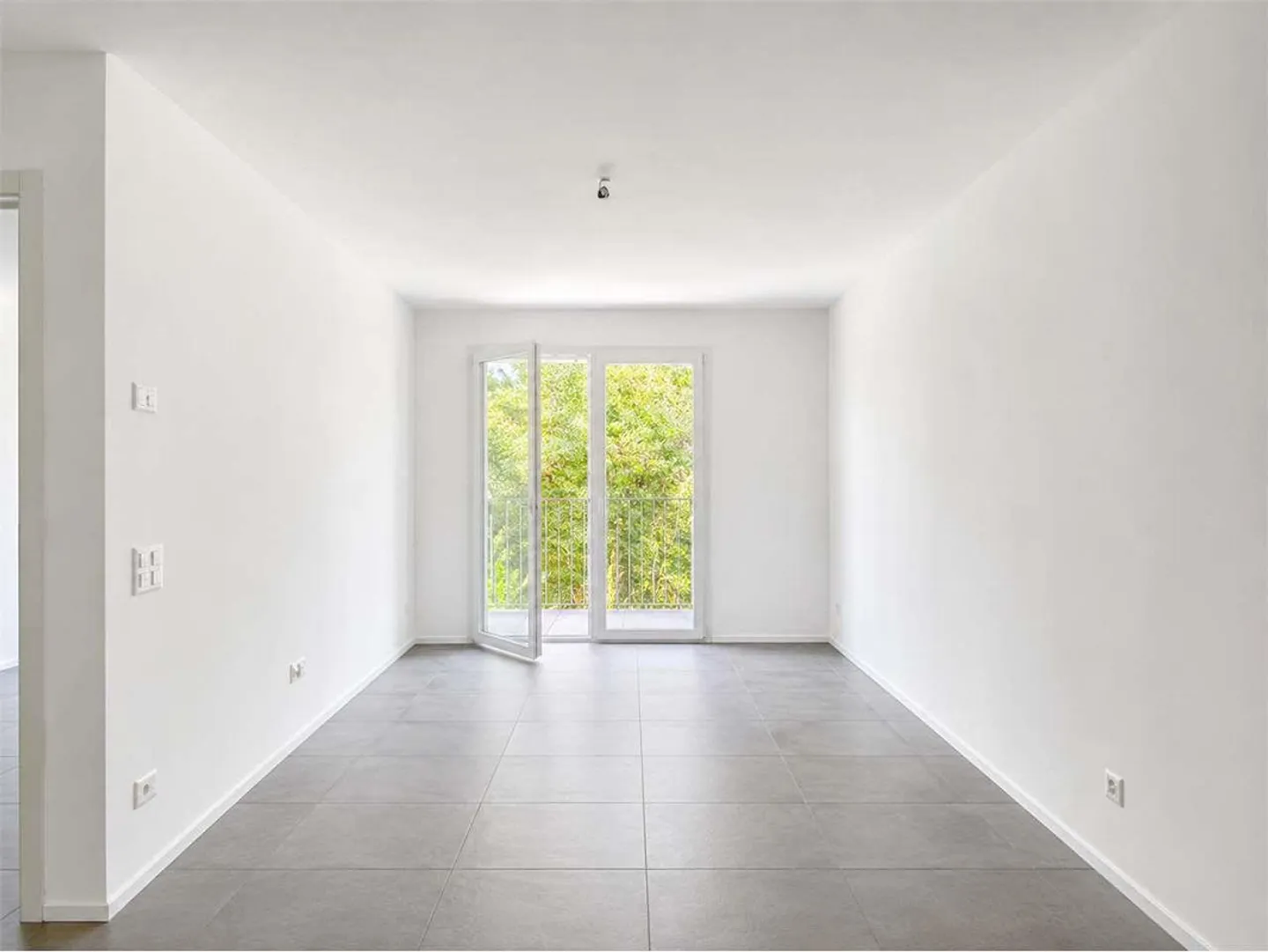 Vacallo: elegante appartamento di 2,5 stanze con terrazza - Foto 3 di 5