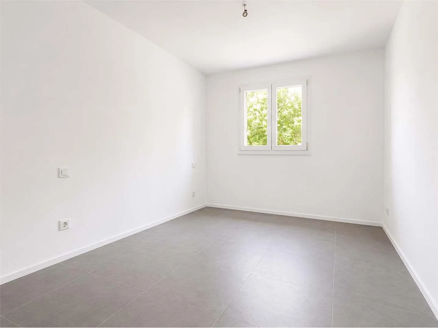 Vacallo: elegante appartamento di 2,5 stanze con terrazza - Foto 4 di 5