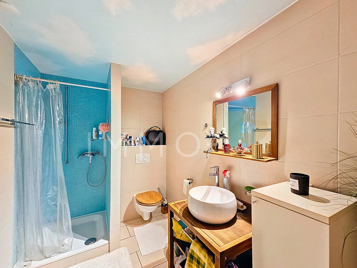 Charming 5.5-room apartment in a chalet - Photo 11 of 11