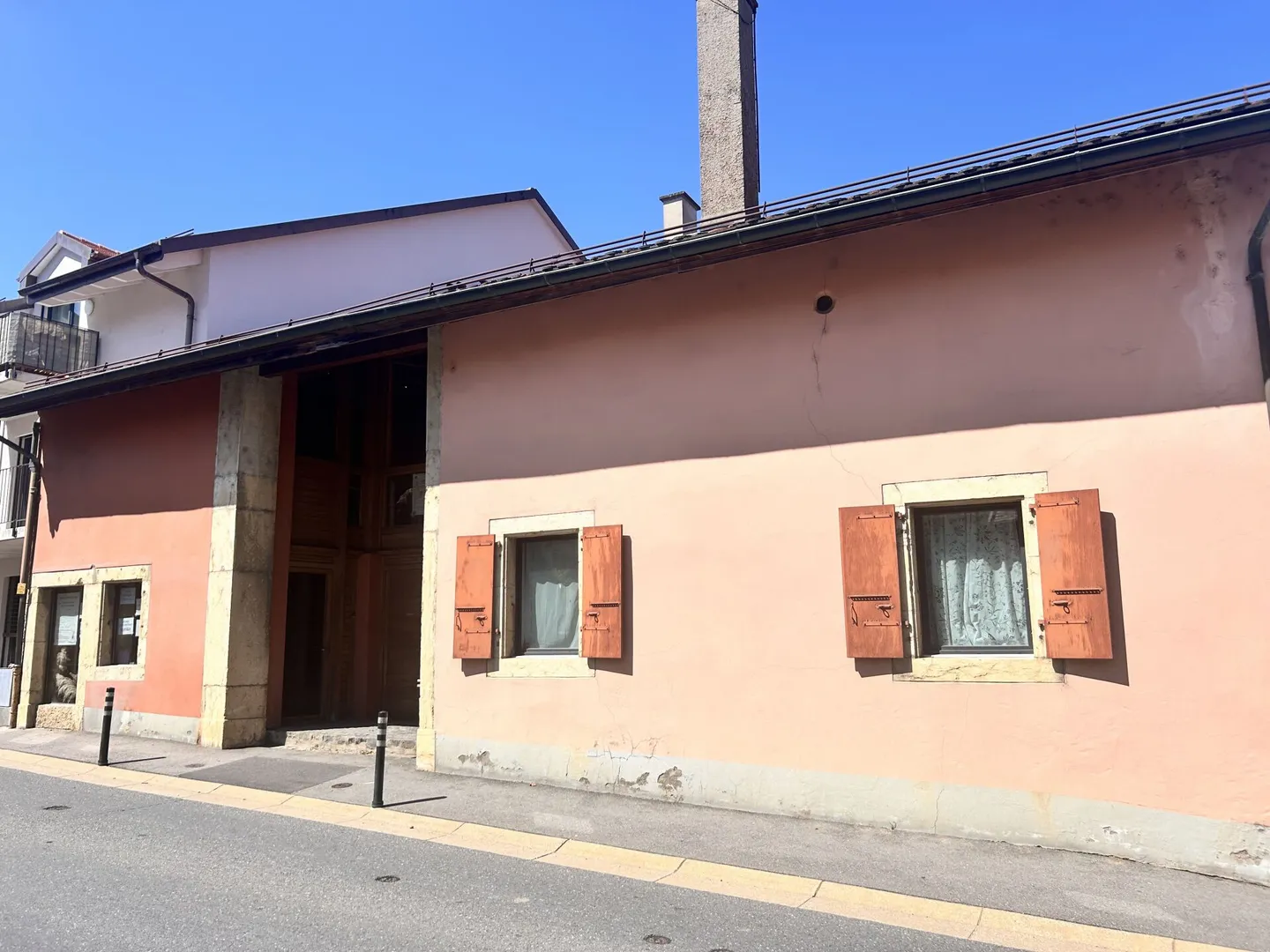 Charming business in a village house - Photo 1 of 7