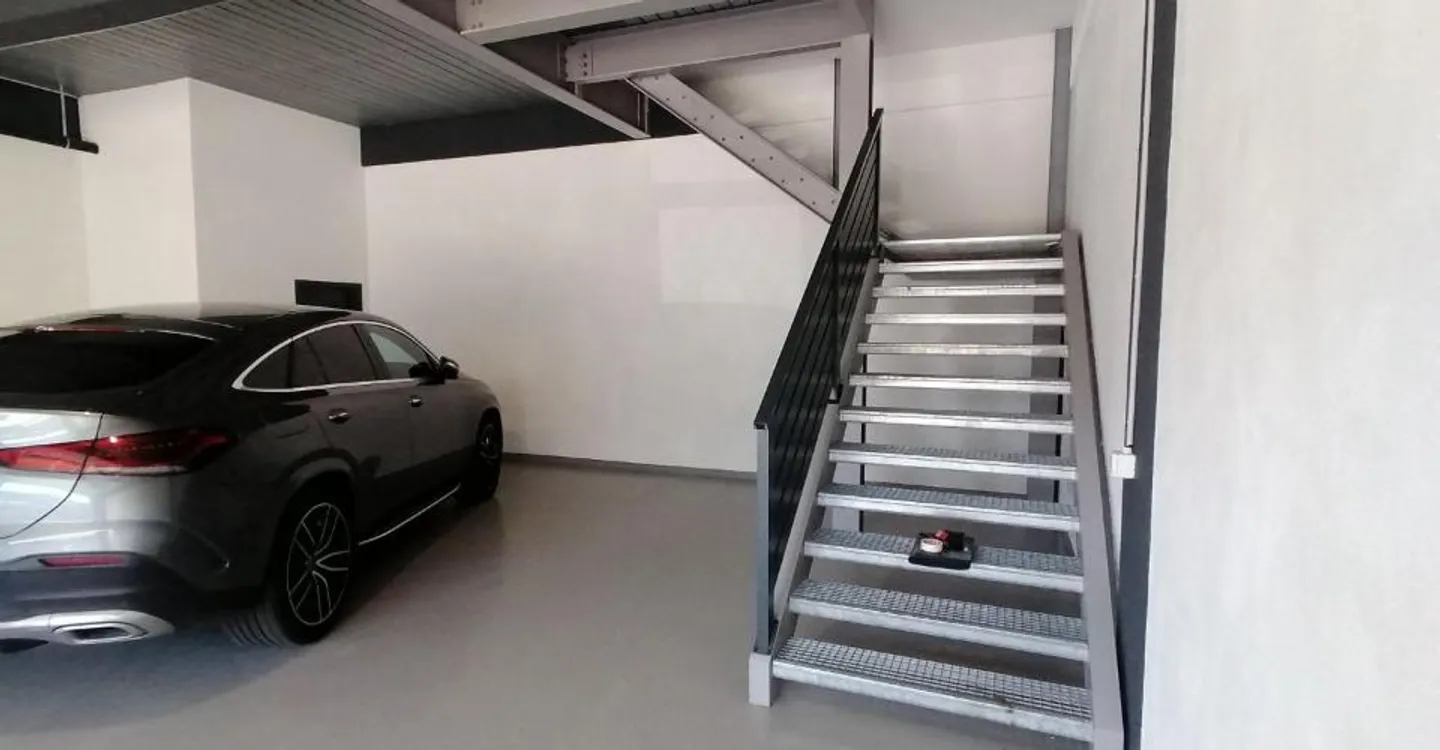 Mischgenutztes Gebäude mieten - Foto 1 von 7