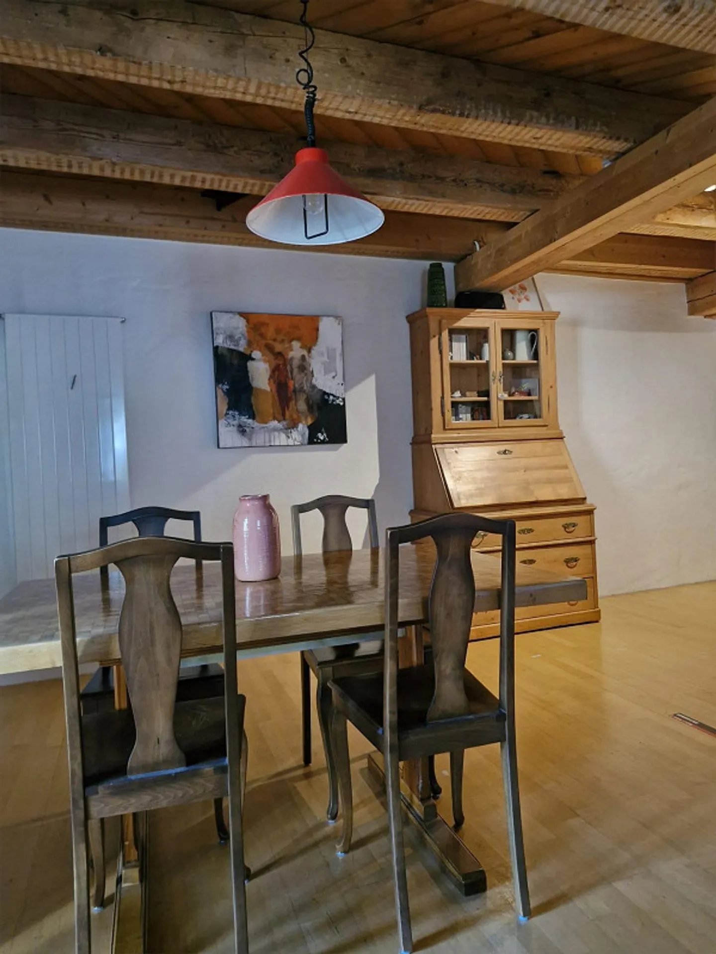 Charmante appartement 2 pièces dans la vieille ville de Schaffhouse - Photo 3 sur 12