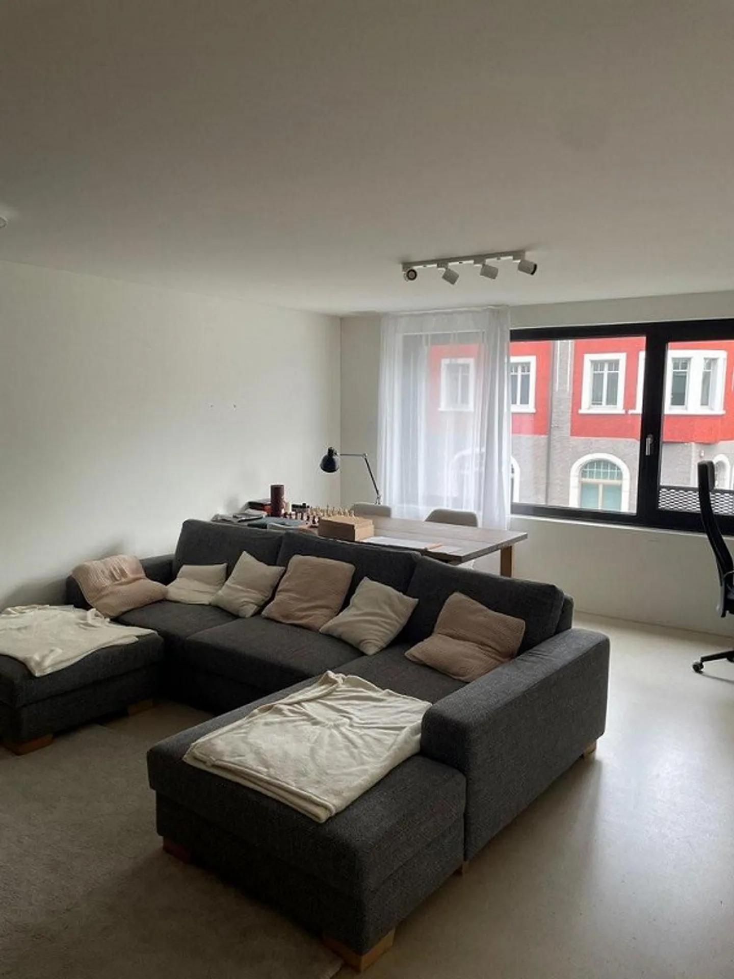 Modern 3.5-room apartment - Photo 4 of 11