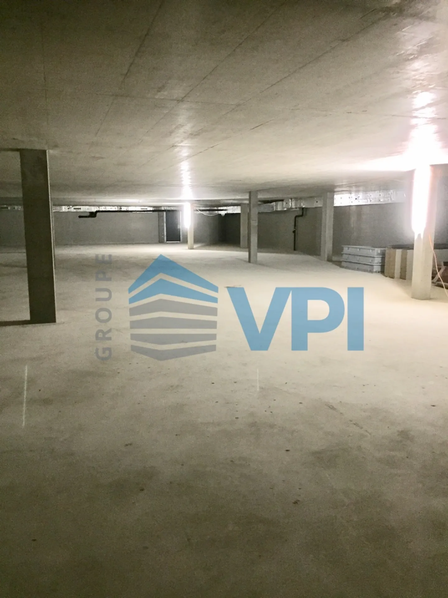 Nyon - Dépôt de 499 m2 au 1er sous-sol - Photo 6 sur 7