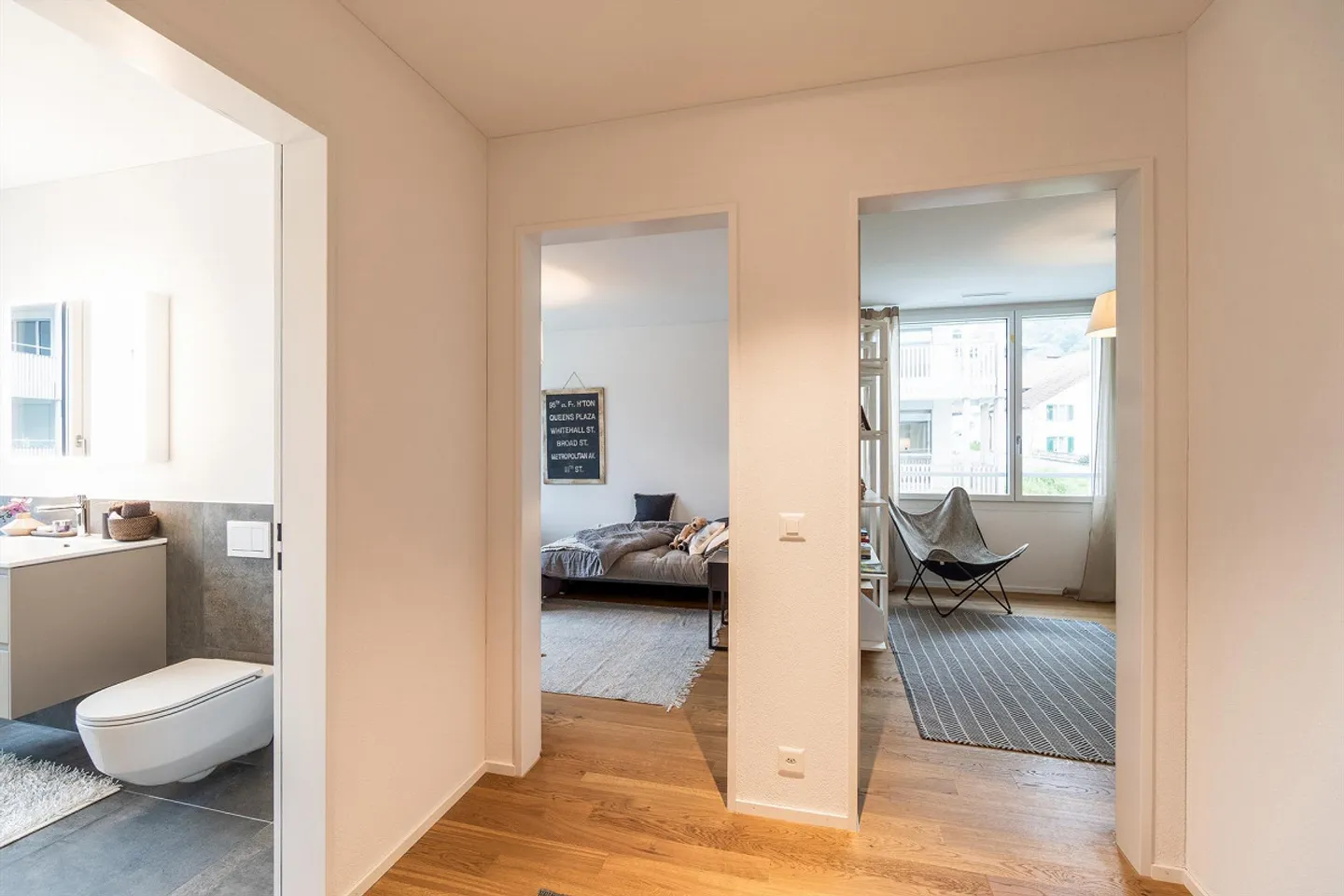 Spacious Garden Apartment - Photo 5 of 12