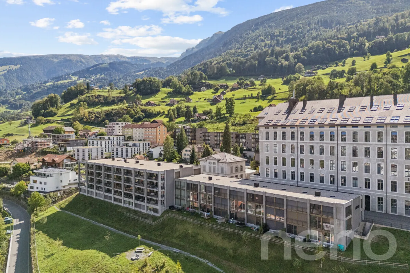 Maison de ville de 6,5 pièces à Uptown Mels avec vue panoramique - Photo 1 sur 12