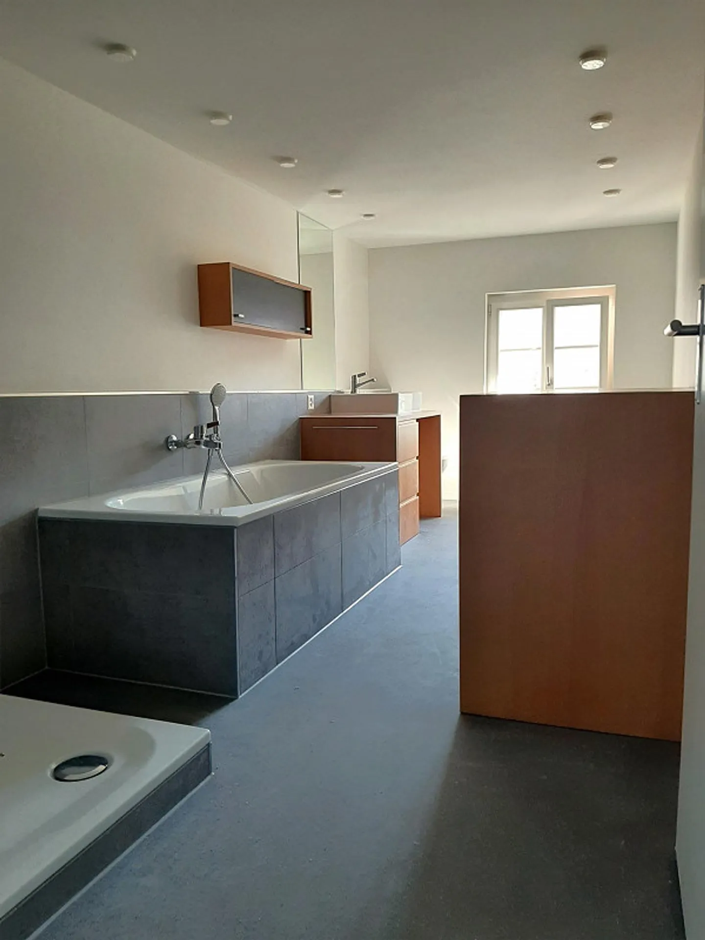 Vivre dans ENGEL - appartement 3.5 pièces spécialement charmant et beau - Photo 1 sur 17