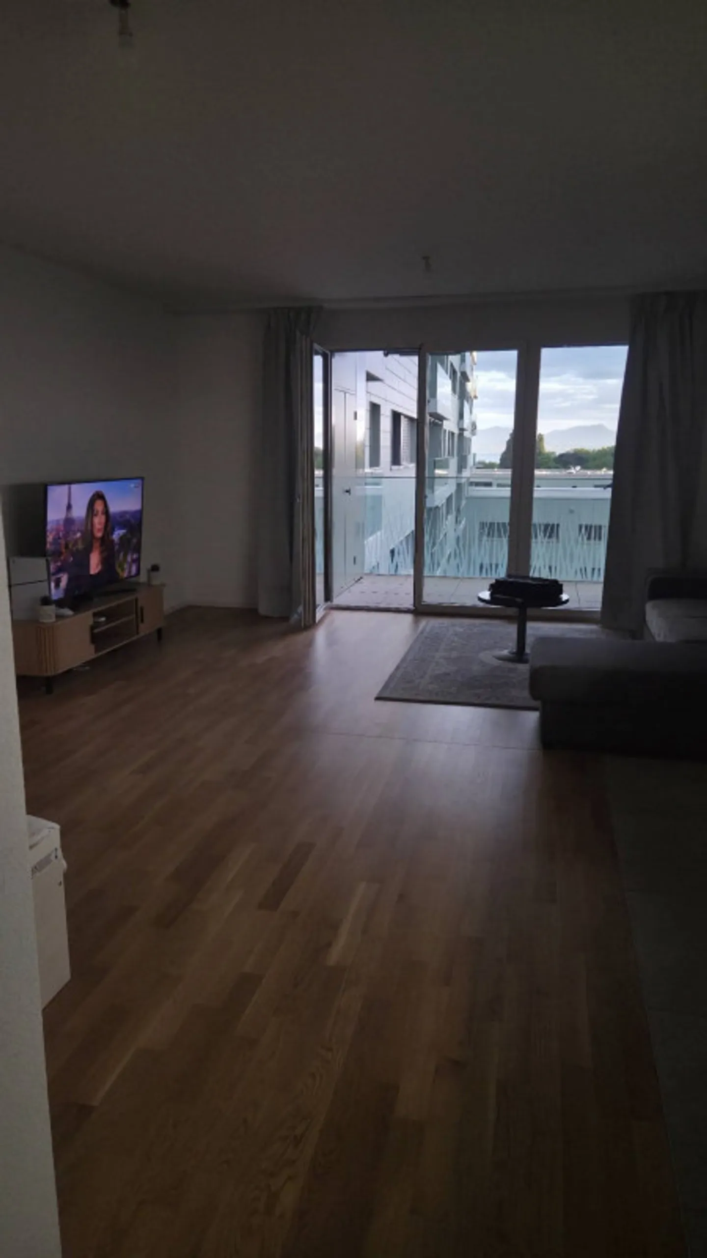 Lease takeover - Magnificent new studio in Chavannes-près-Renens - Photo 1 of 4