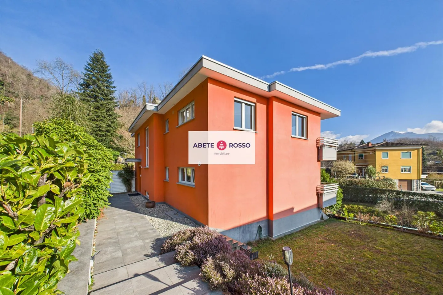 Apartment with terraces in a quiet and prestigious residential area. - Photo 17 of 17