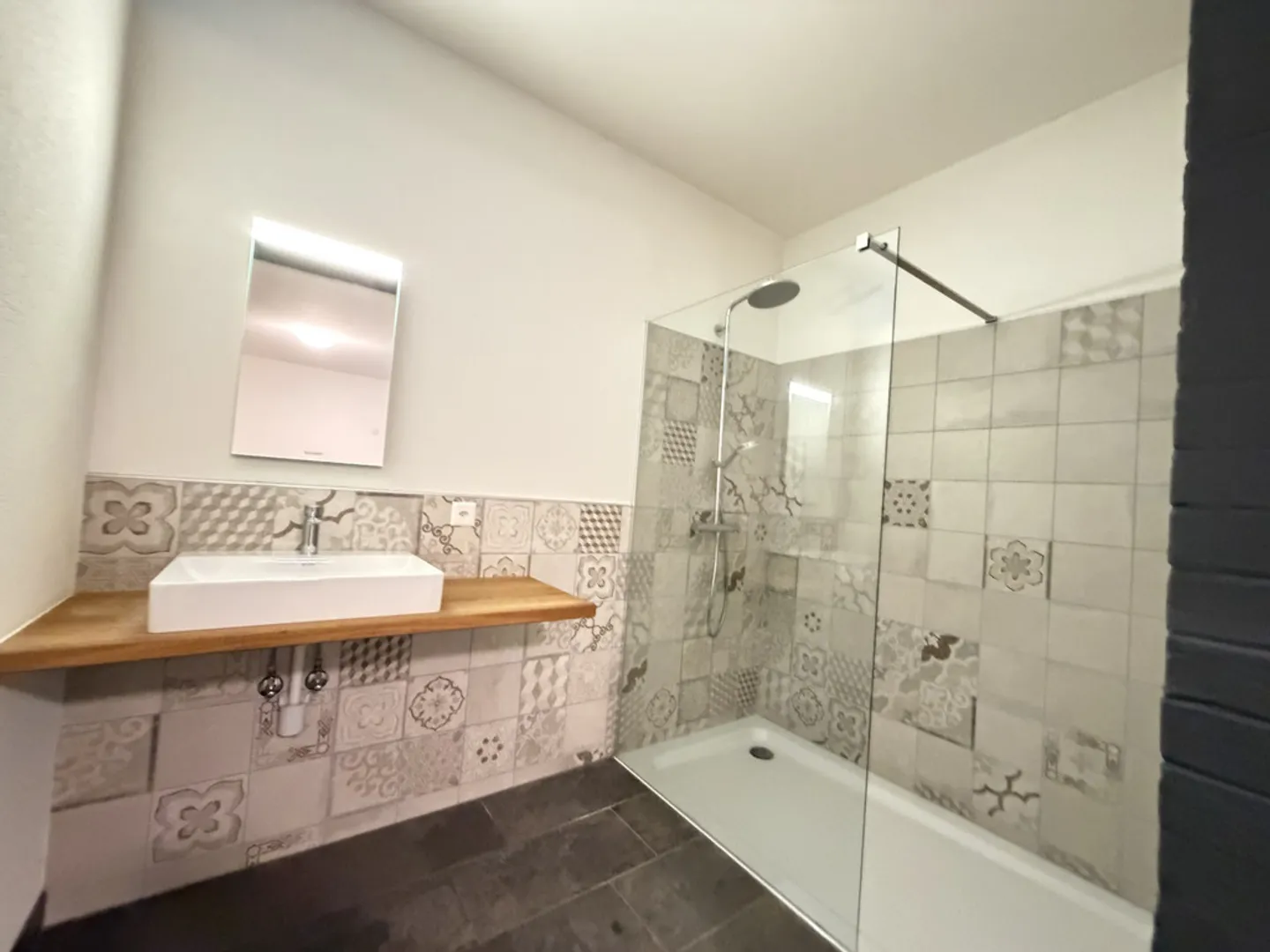 Ein erstklassiger Standort für Ihr Unternehmen - Foto 8 von 8