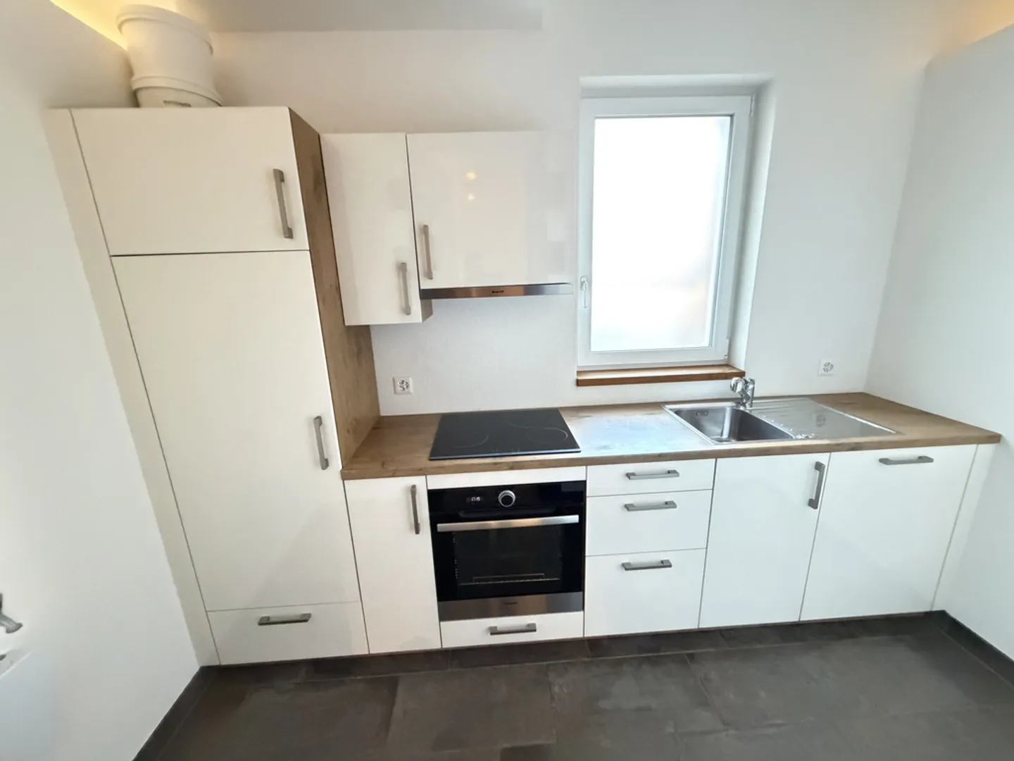 Ein erstklassiger Standort für Ihr Unternehmen - Foto 6 von 8