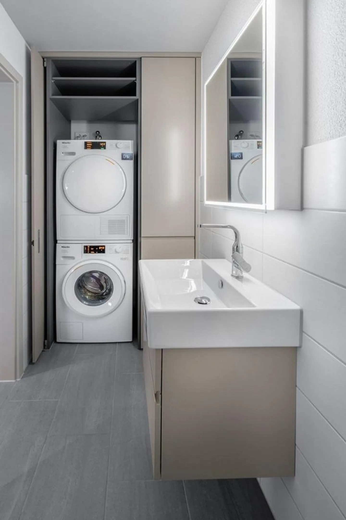 Appartement exclusif de 4,5 pièces au-dessus des toits de Zurich - Photo 6 sur 12