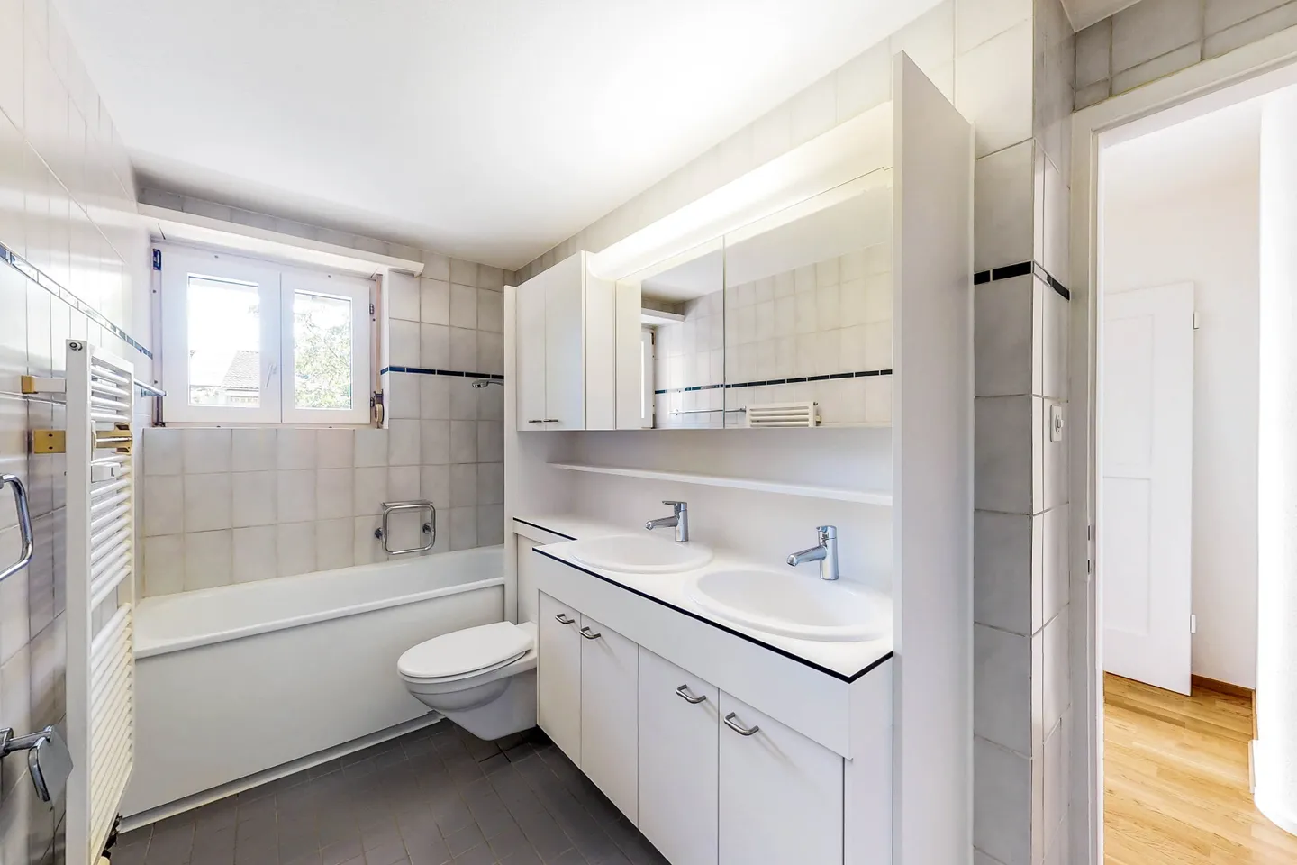 Bright 3-Room Apartment in Lucerne - Photo 7 of 7