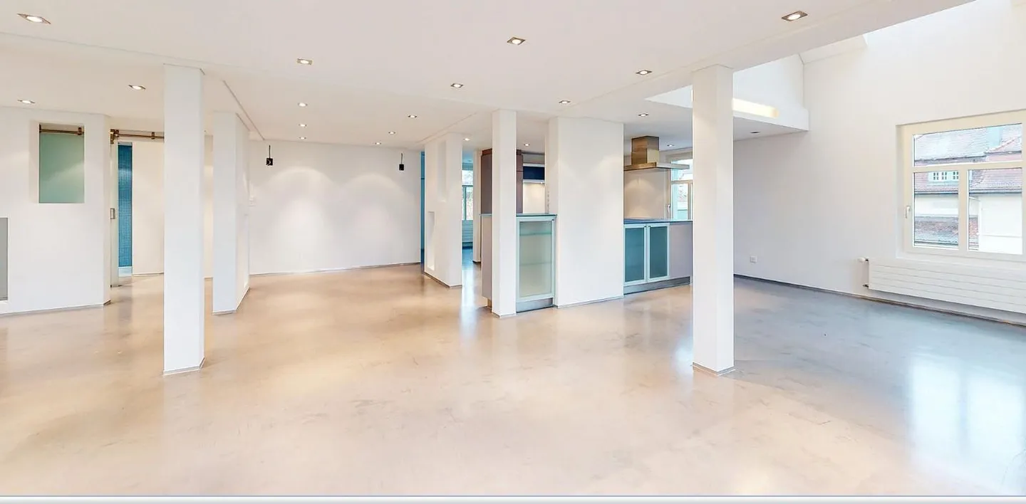 Einzigartiges Loft mit Garten in Abtwil - Foto 2 von 12