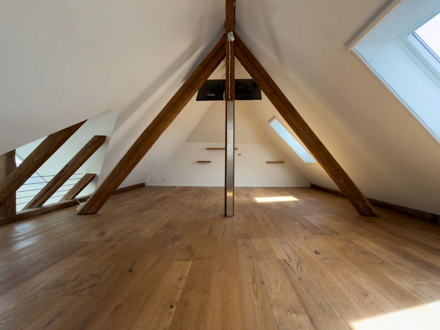 Maisonette unique en penthouse - Photo 8 sur 12