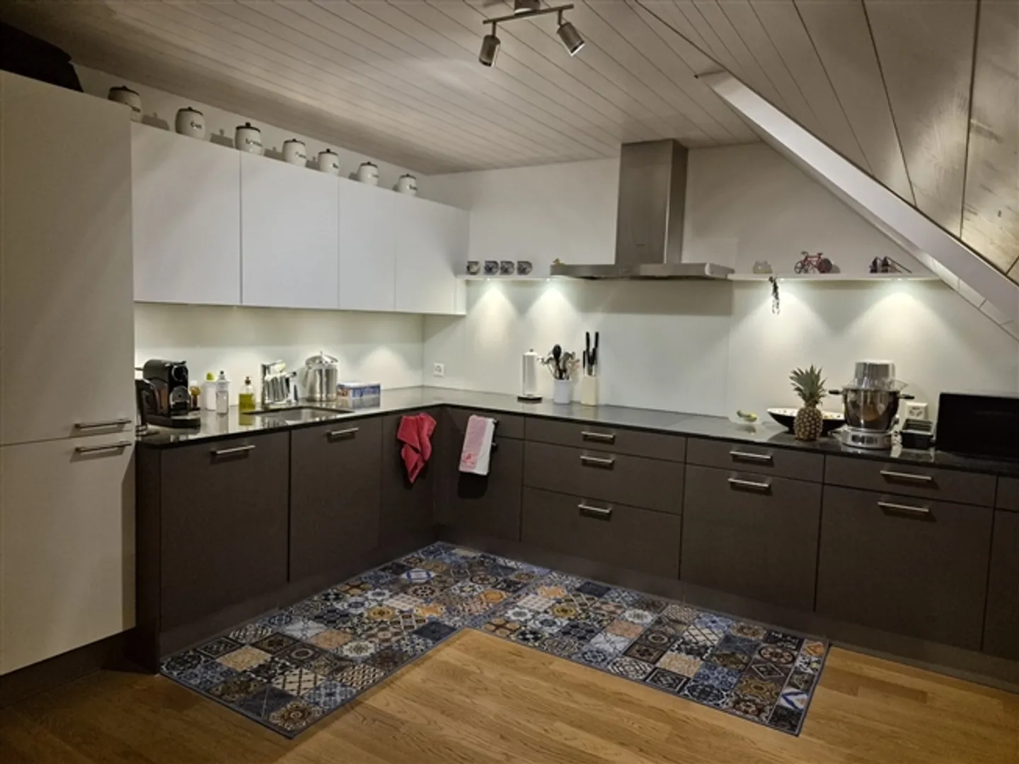 APPARTEMENT MAISONETTE 2½ CHAMBRES À BERN - BREITENRAIN, MEUBLÉ, TEMPORAIRE - Photo 3 sur 9