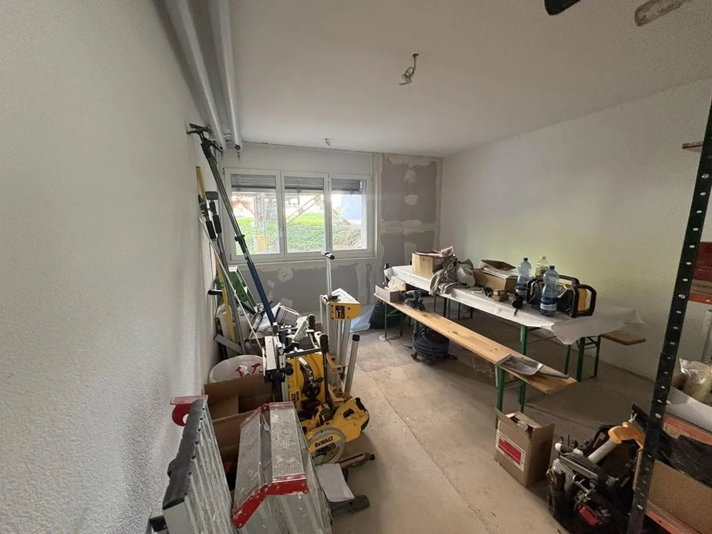 Un emplacement polyvalent pour votre entreprise - Photo 4 sur 6