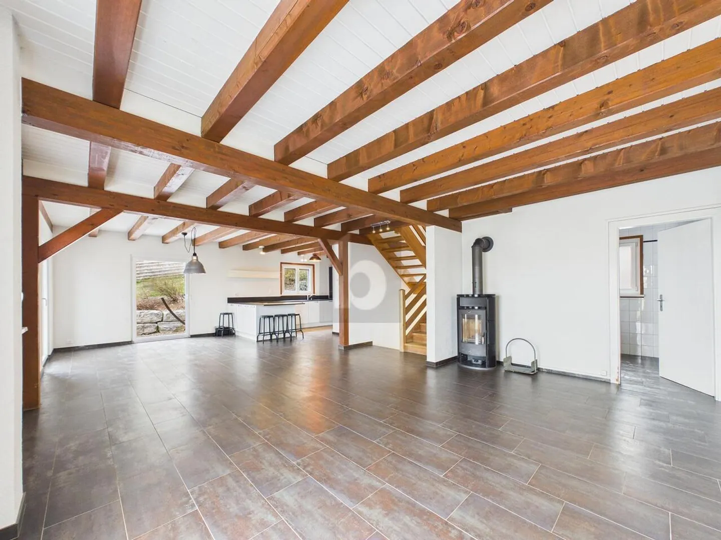 Maison Individuelle Élégante à St-George - Photo 2 sur 6