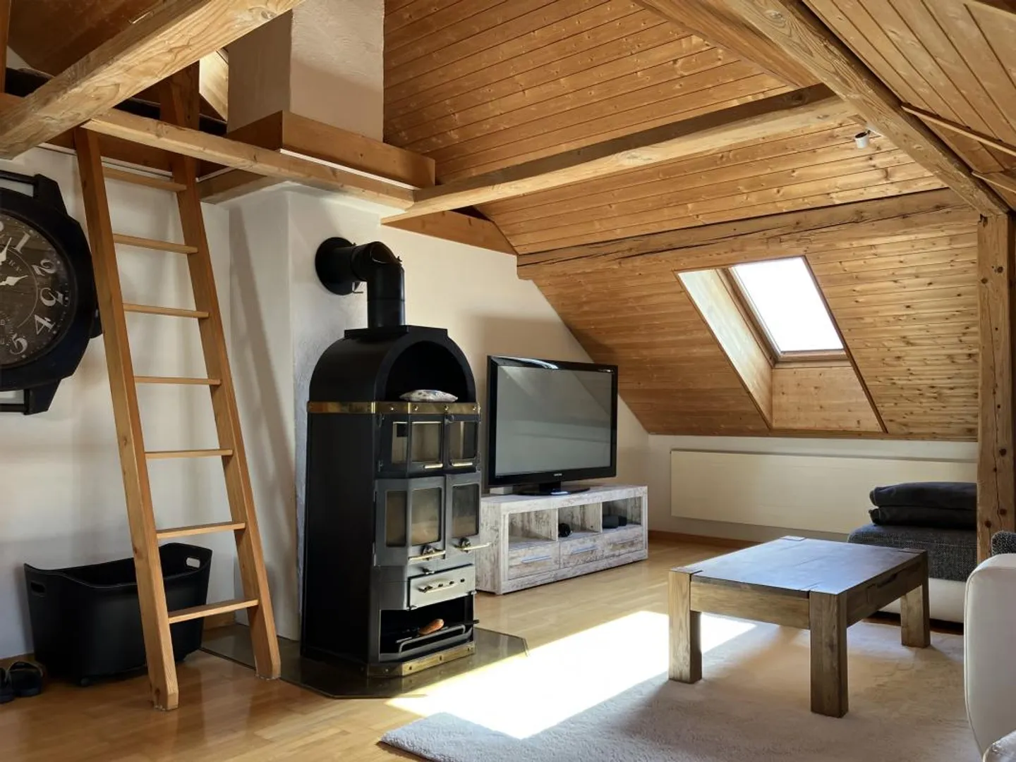 Grosszügige 3.5 Zimmer Attique - Foto 4 von 14