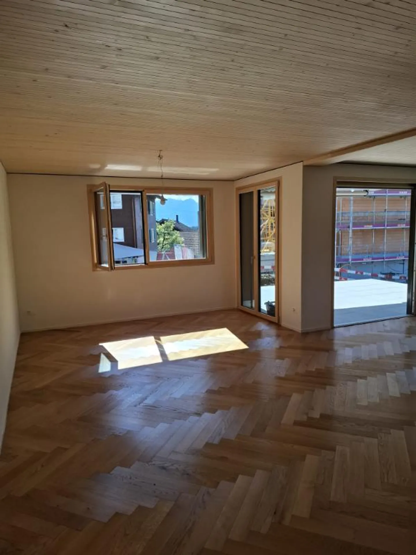 4.5 Room Apartment - Photo 3 of 5