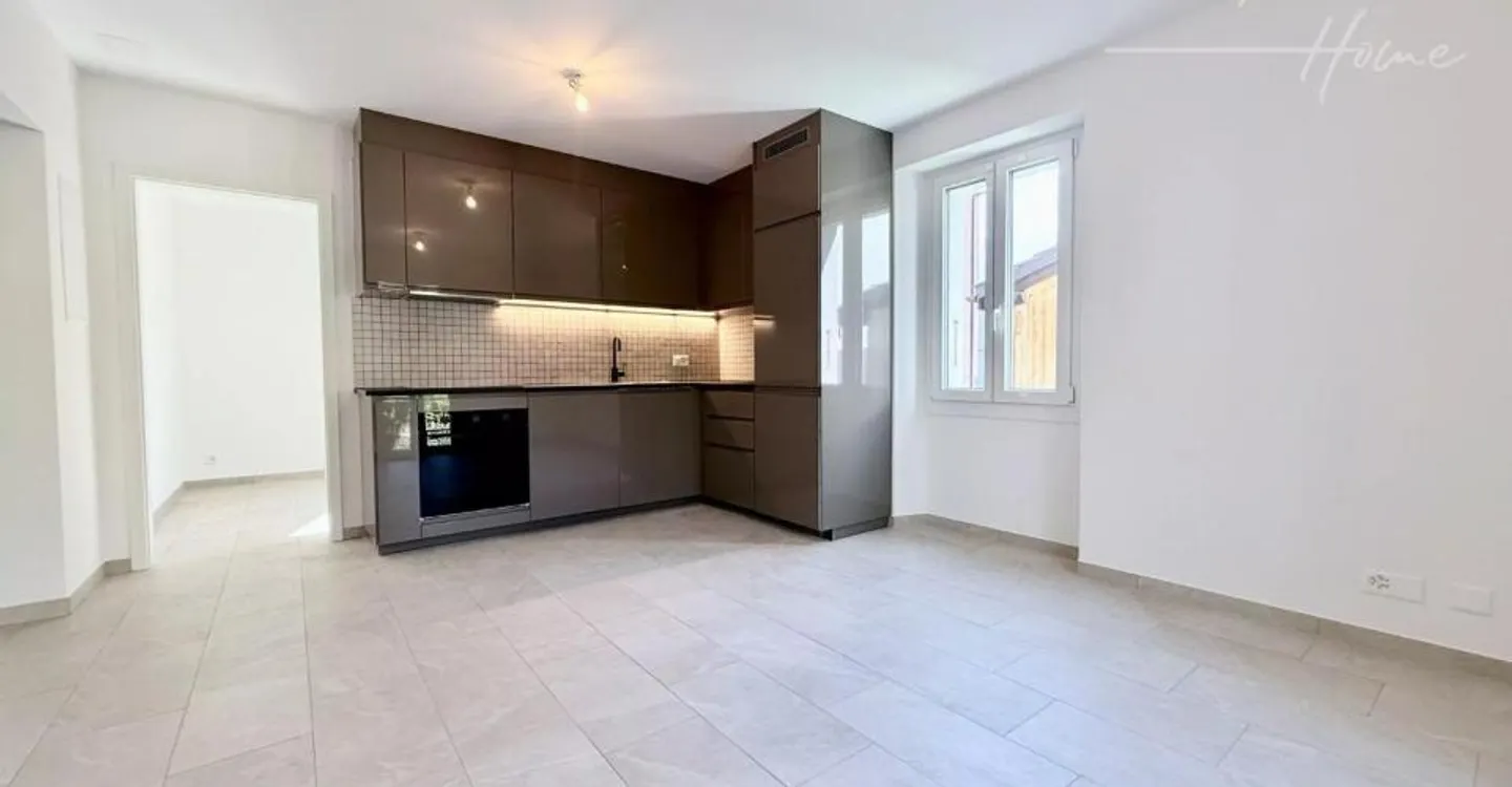 Casa di Villaggio Incantevole a Vétroz - Foto 2 di 12